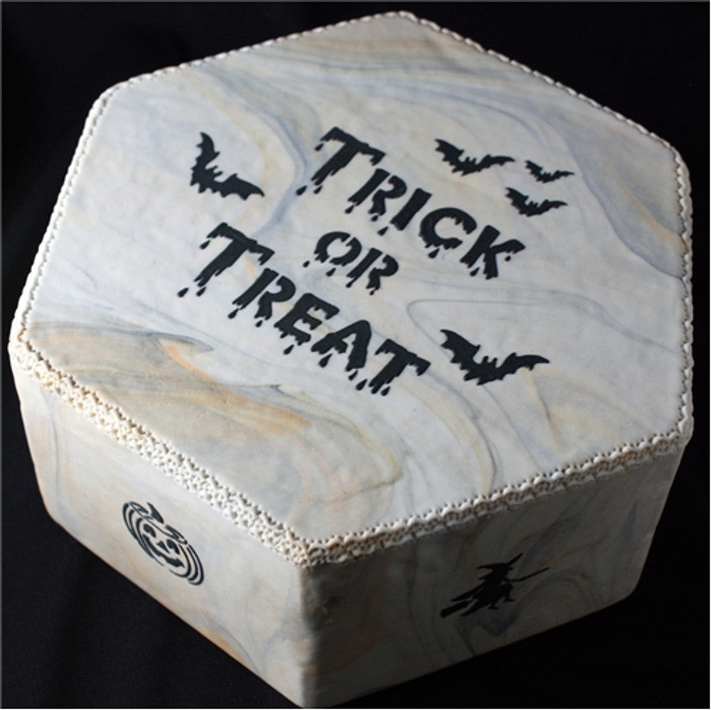 Halloween Trick or Treat Cake Stencil Top by Designer Stencils Cake