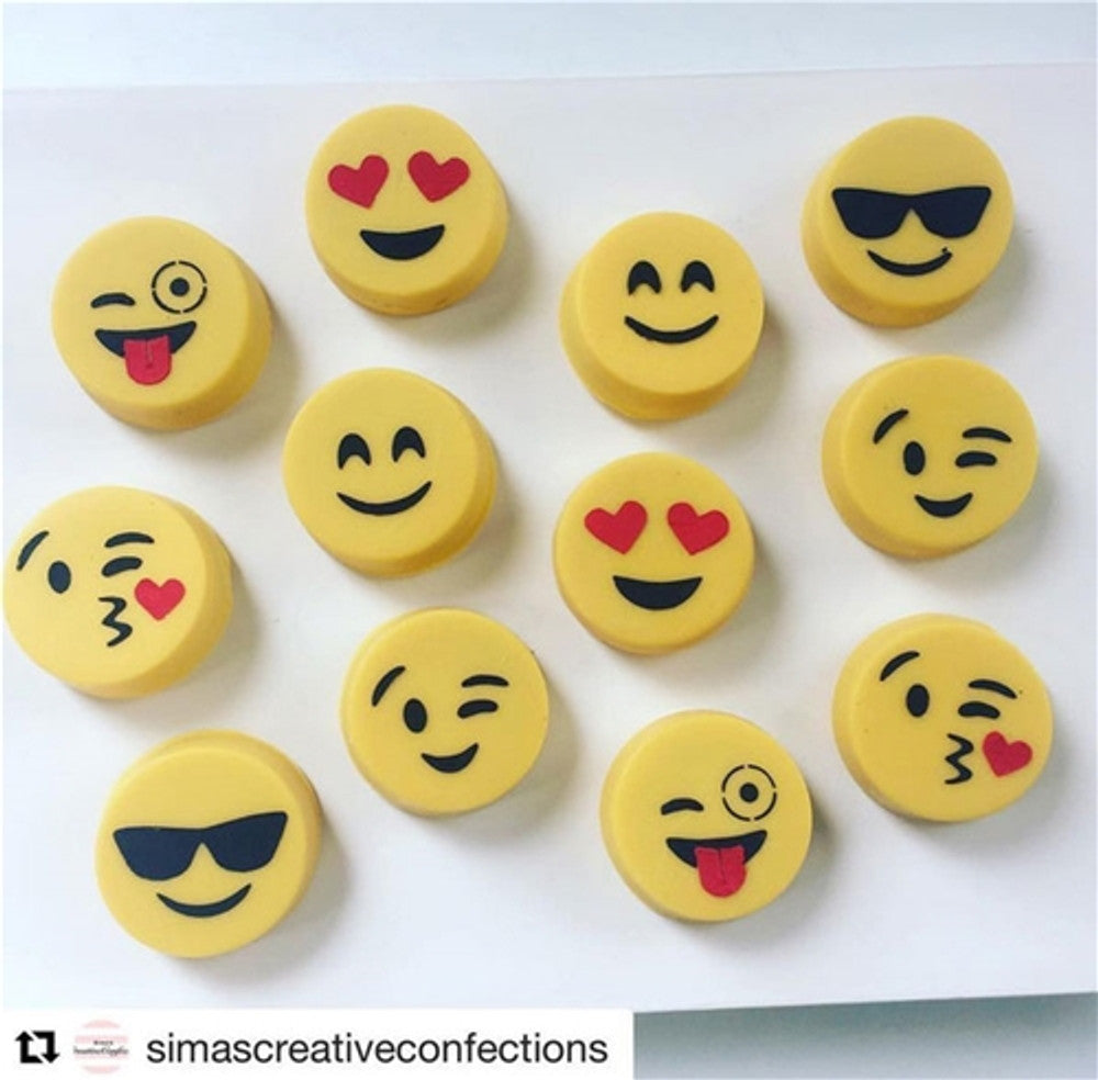 Emojis Cookies and  Cupcakes