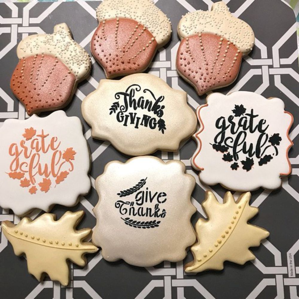 Give Thanks Messages Stenciled onto Cookies
