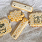 VINTAGE STYLE HONEY BEE COOKIES BY Shannon Thompson USING CONFECTION COUTURE STENCILS