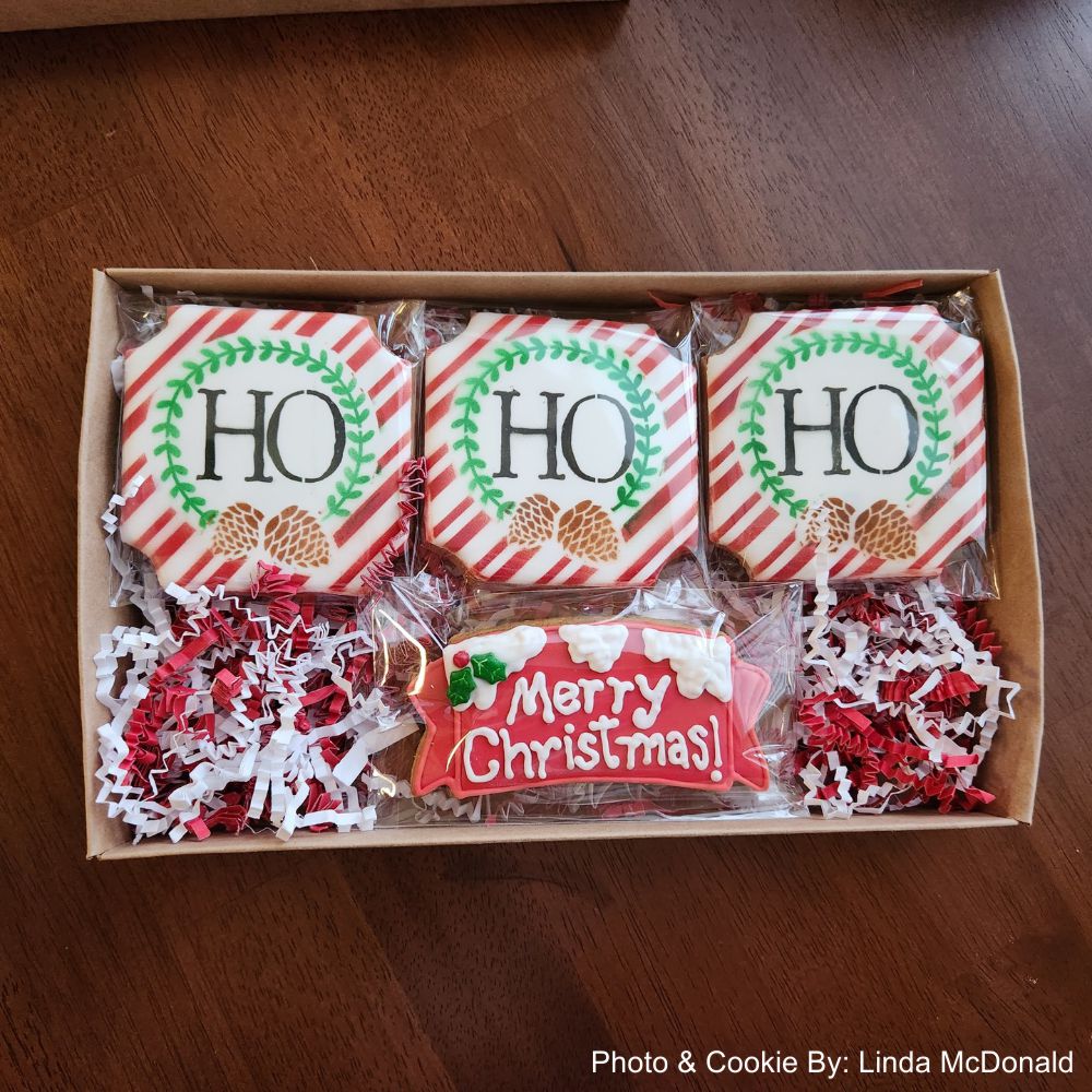 Candy Cane Stripe STENCILED COOKIES BY LINDA MCDONALD