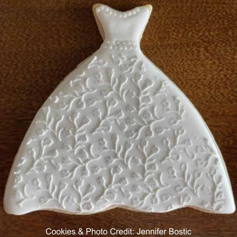 wedding dress cookie by jennifer bostic using julia usher's baby's breath cookie stencil