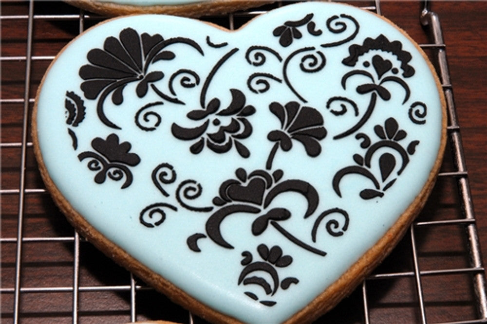 Winterthur Hearts Cookie Stencil and Cutter Set by Designer Stencils Cookie