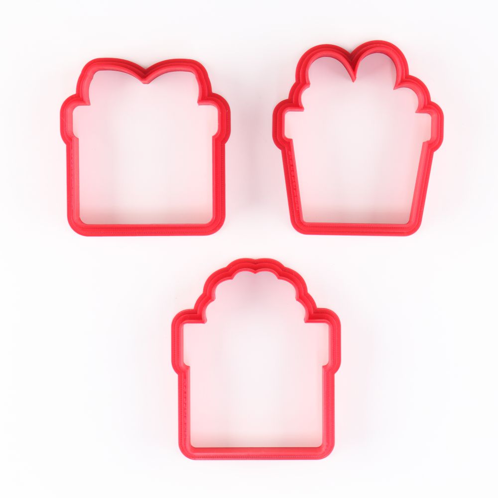 Classic Heart Cookie Cutter Set by Julia Usher – Confection Couture Stencils