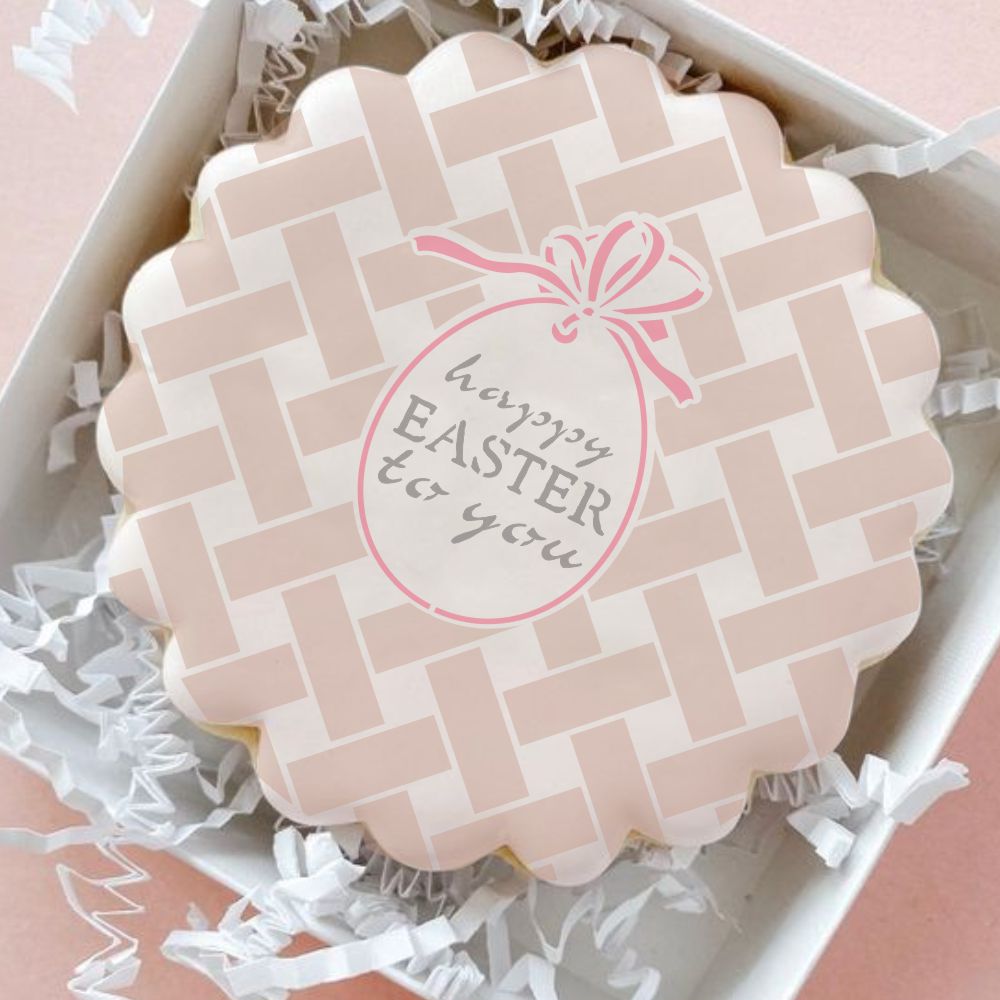 Decorated Cookie for Easter with gift wrapping