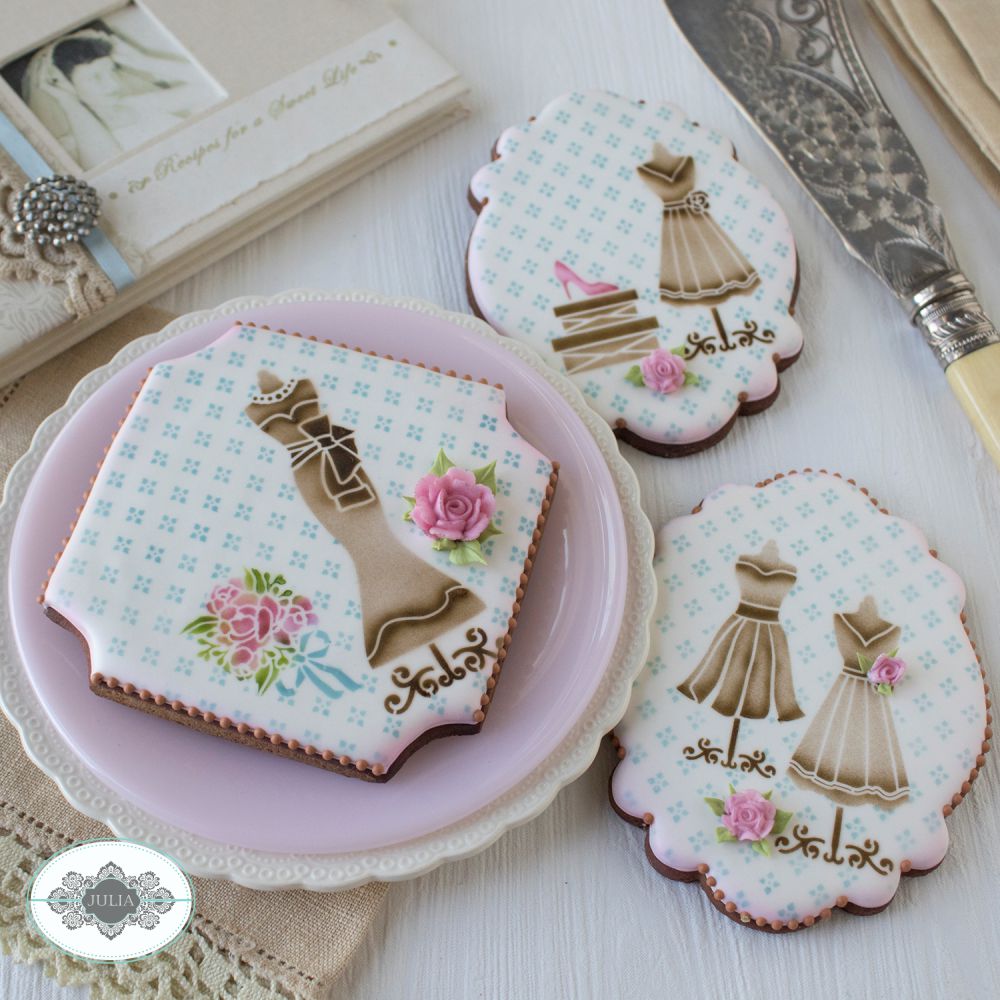 Cookies decorated by Julia Usher using Bridal Party Dynamic Duos Cookie Stencil Set