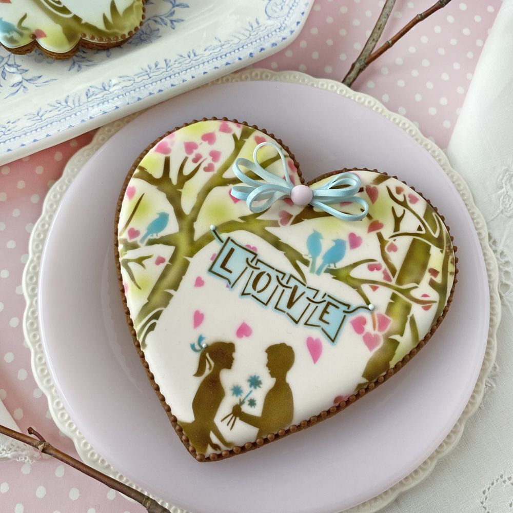 Sweethearts Dynamic Duos Cookie Stencil Set